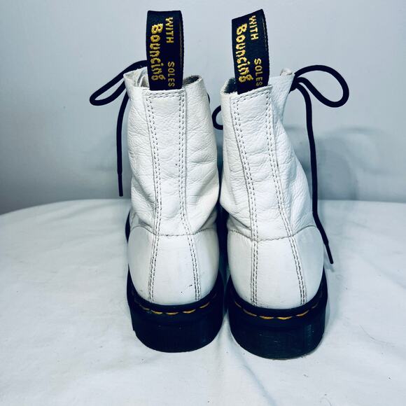Dr. Martens Boots Pascal White Leather Lace Up Ankle Distressed Combat Grunge 9 - Picture 5 of 8